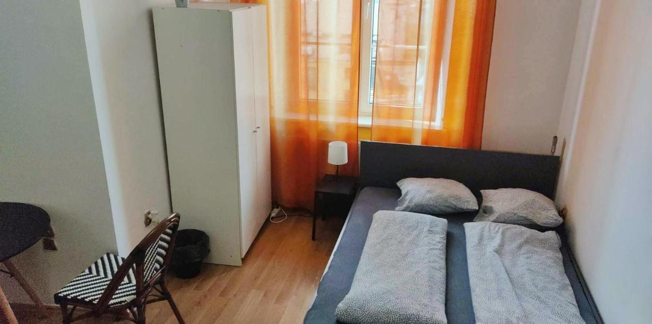 Room In Old Town クラクフ エクステリア 写真