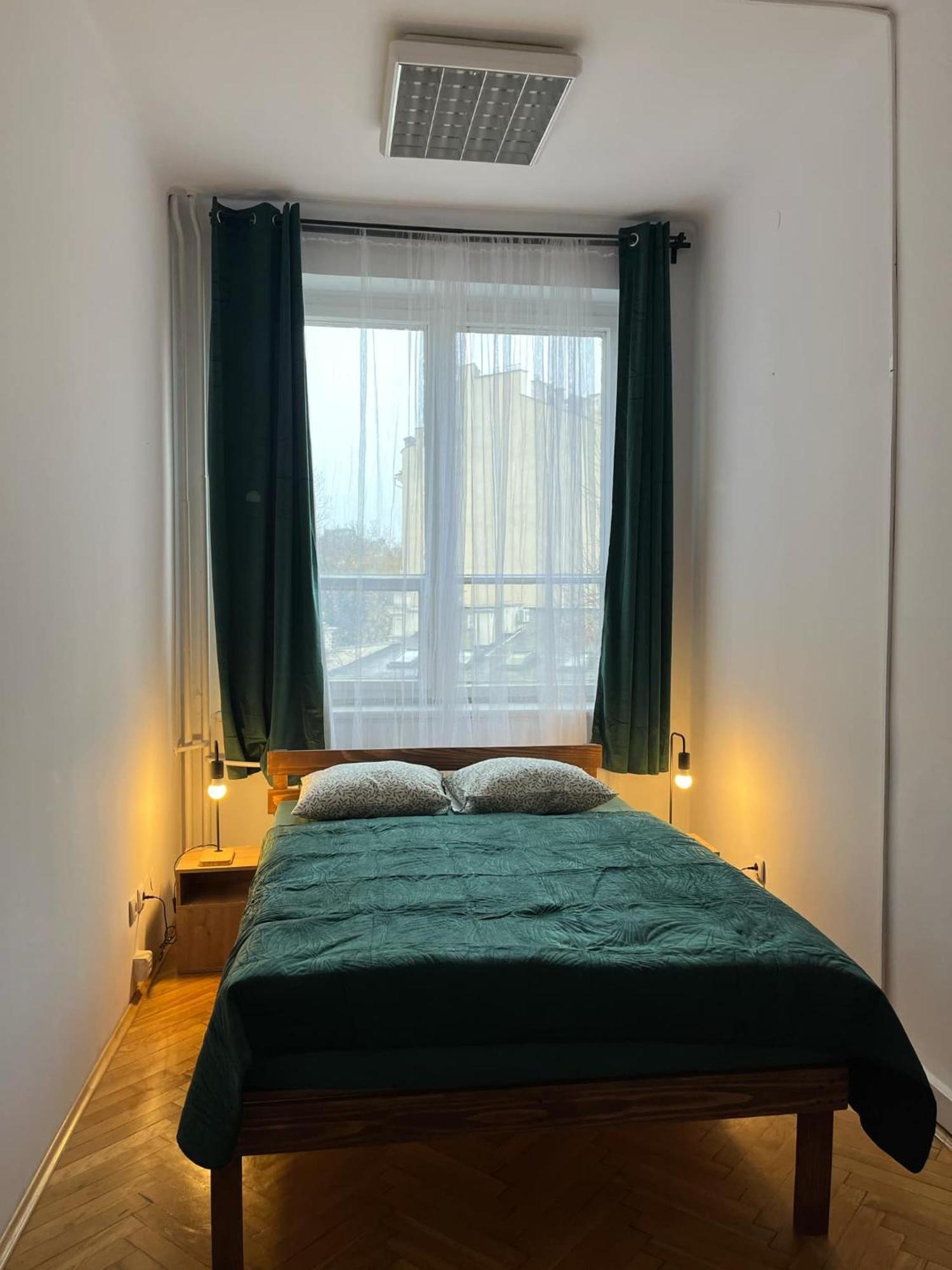 Room In Old Town クラクフ エクステリア 写真